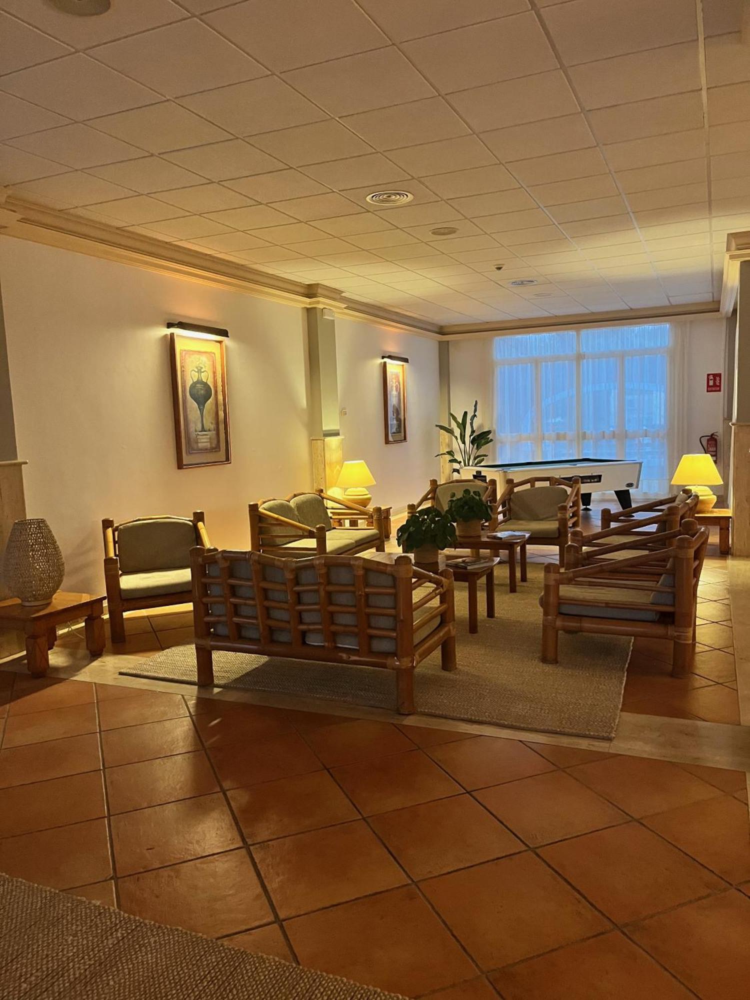 Nuramar Aparthotel Калан-Бош Экстерьер фото