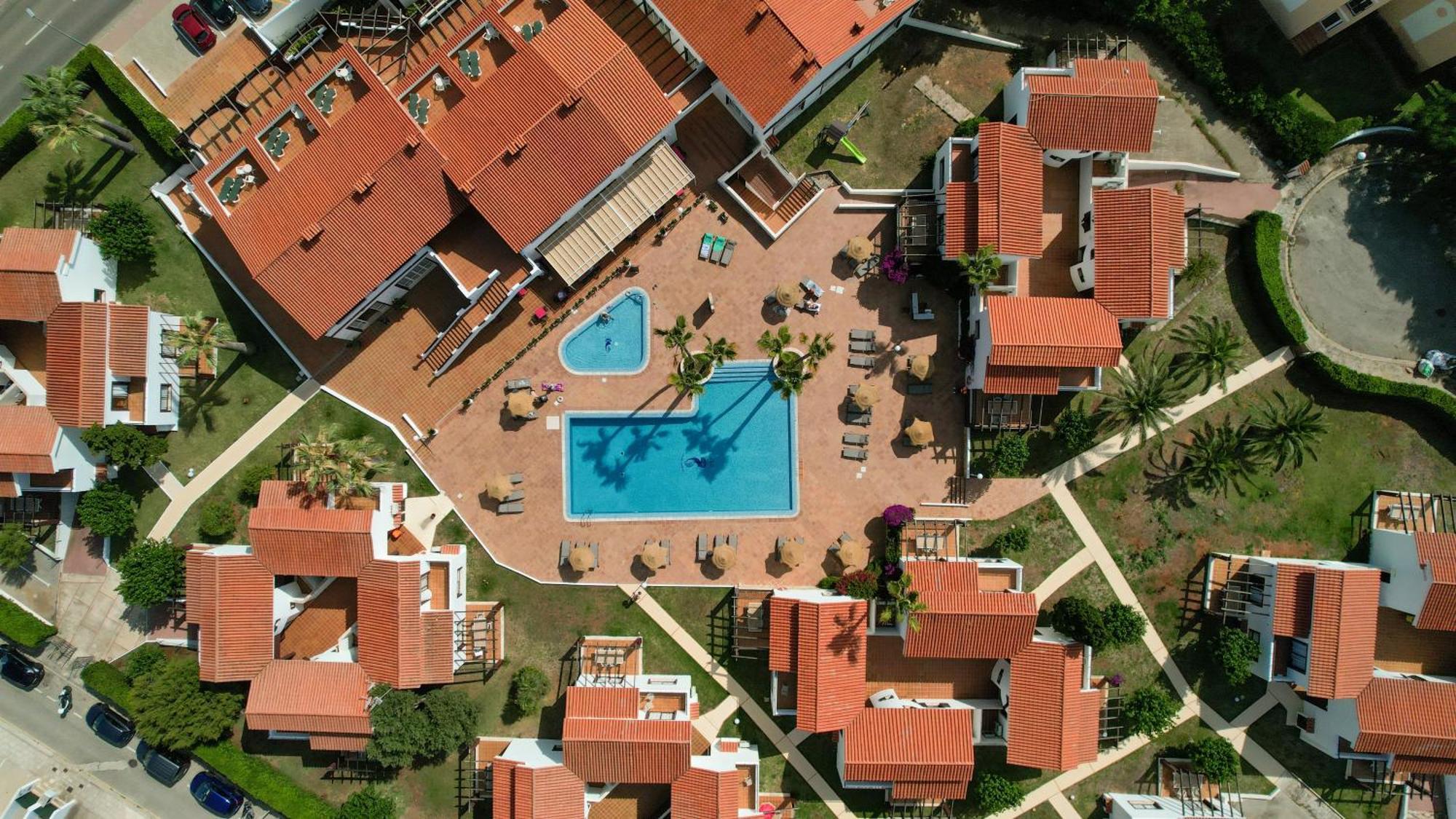 Nuramar Aparthotel Калан-Бош Экстерьер фото