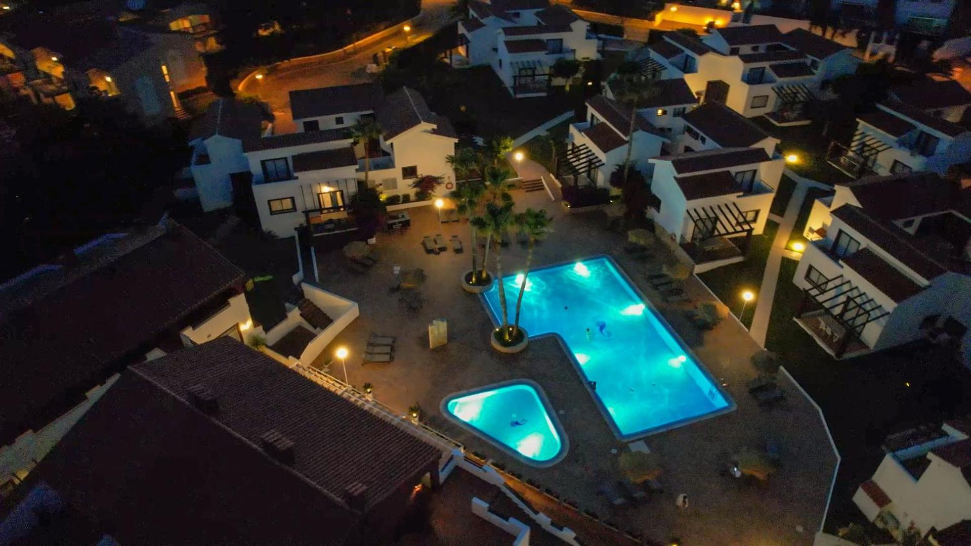 Nuramar Aparthotel Калан-Бош Экстерьер фото